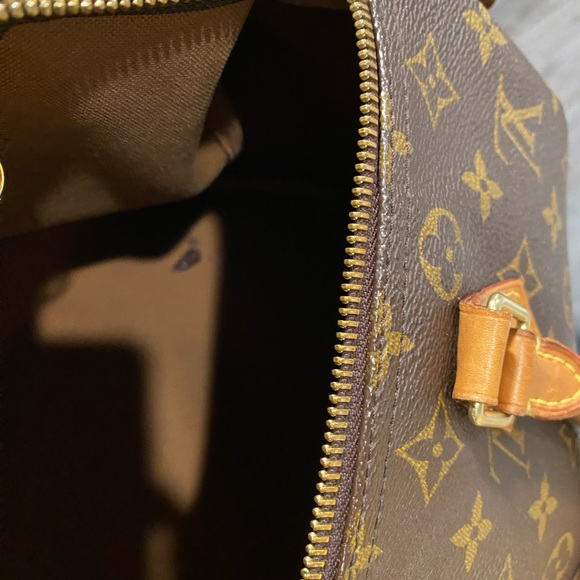 Speedy 30 authentic, comes w/ the dust bag and key 🔐, 💯 authentic ! - Picture 5 of 13